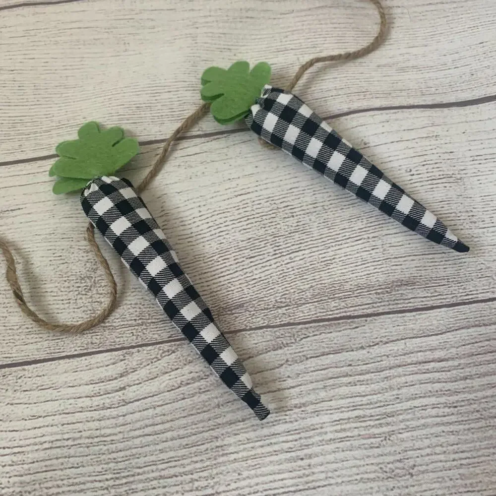 Rabbit Hill Farm Buffalo Plaid Carrot Garland with Jute Twine String 6ft Long